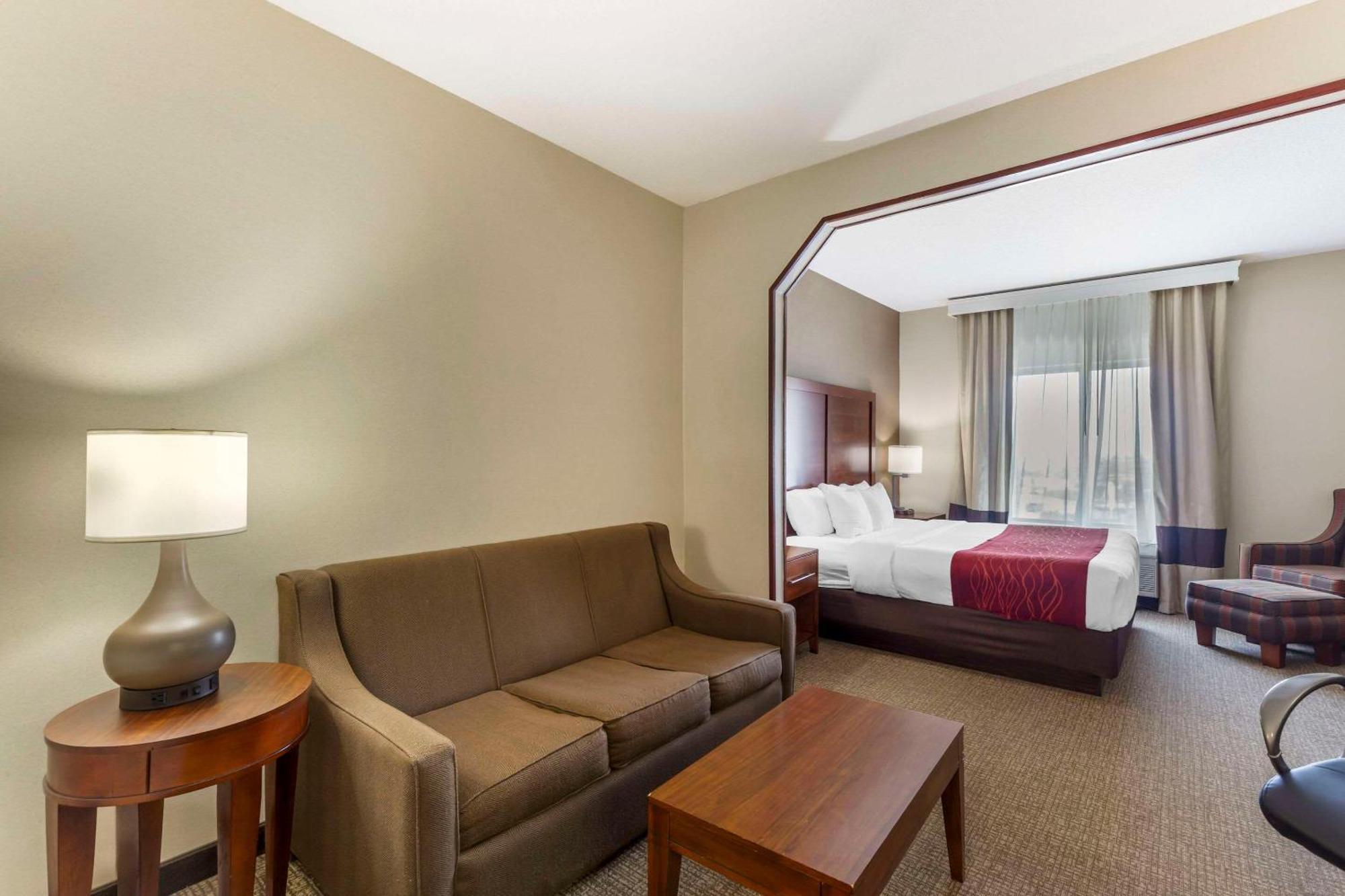 Comfort & Hotel 3*